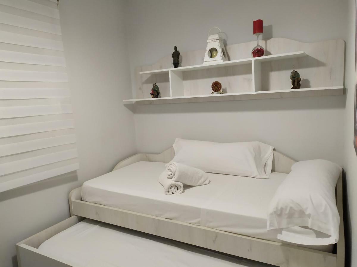 Los Nidos Carihuela New&Beach Torremolinos Exterior foto